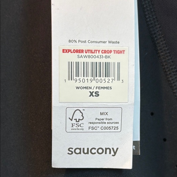 Saucony XS Explorer Utility Crop Tight Black Leggings - Picture 2 of 11